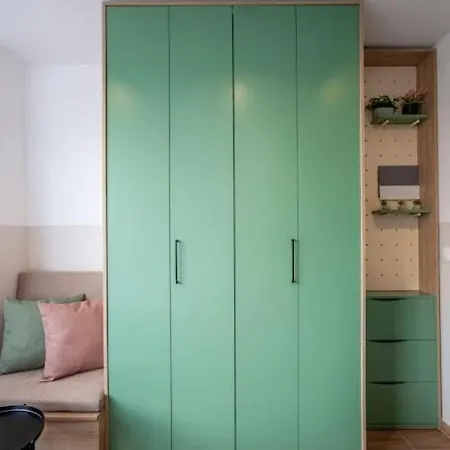 Apartment Nest 4 At Center 2p *