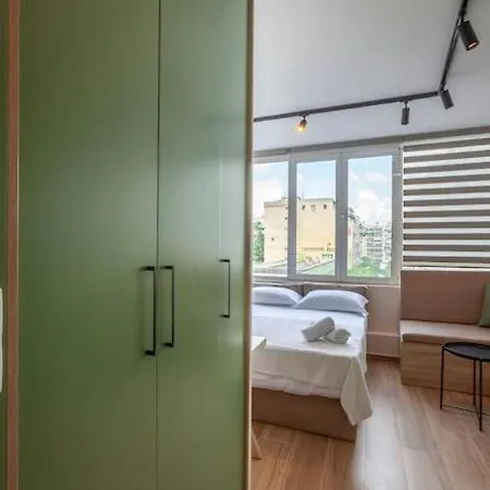 Nest 4 At Center 2p 塞萨洛尼基